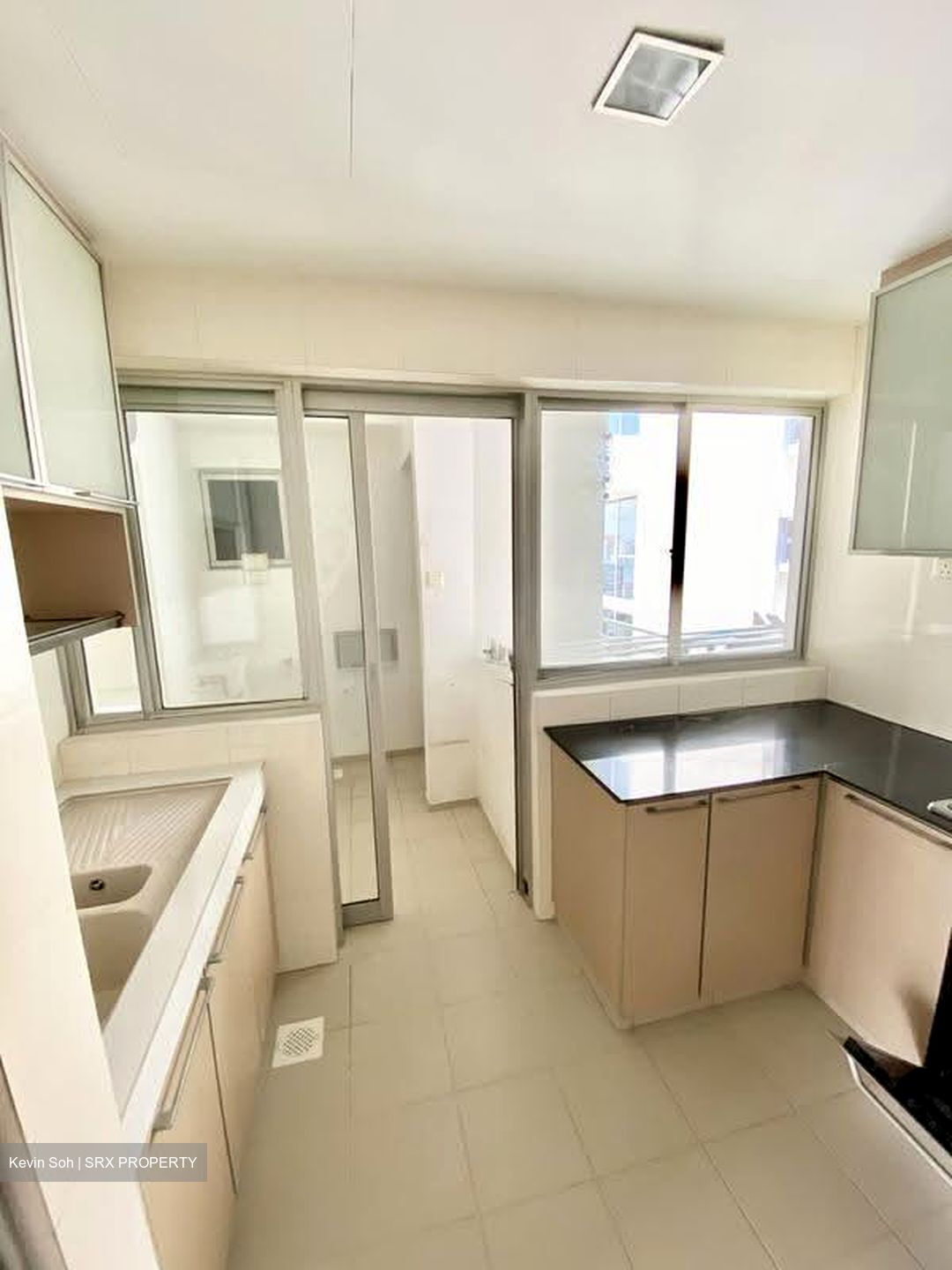 Grandeur 8 (D20), Condominium #625392221